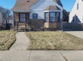 22845 Normandy Ave, Eastpointe, MI 48021