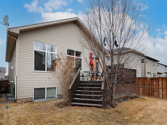 5th image of 266 Kings Heights Dr SE