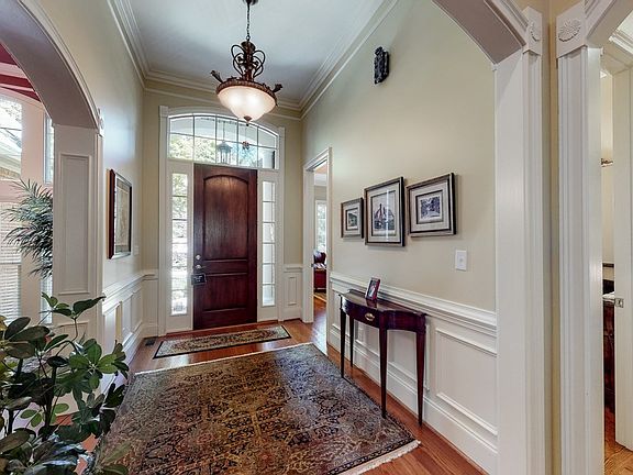 5th image of 1037 Brightwood Dr