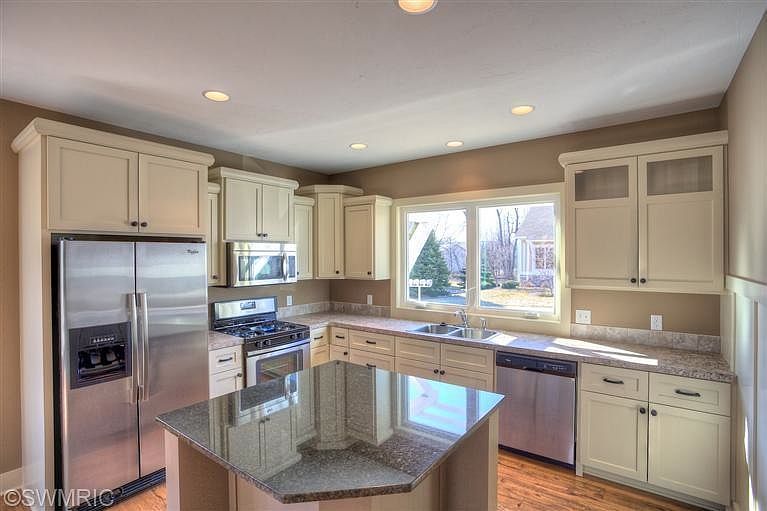 1st image of 4189 Cottage Trl