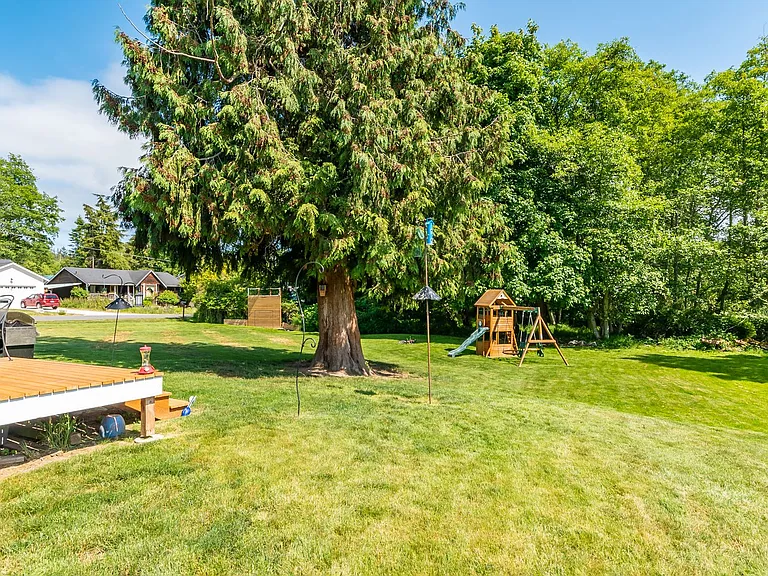 1207 Byrd Dr — Photo 32