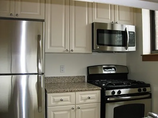 Rented by Classic Marketing- 530 Park1 | media 16