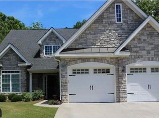 207 Maplecrest Ln SE, Rome, GA 30161