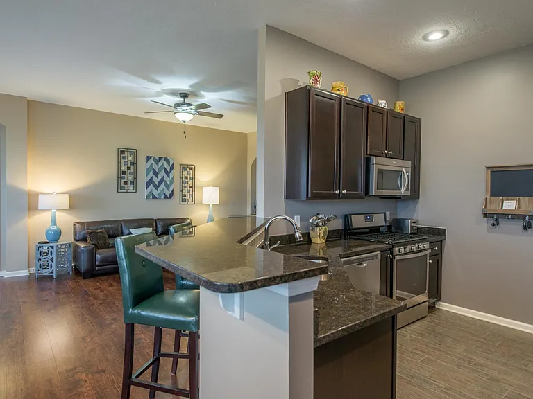 6805 Kinsale Ln — Photo 6