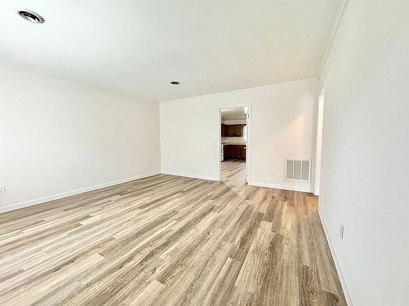 2nd image of 3536B Lawndale Dr