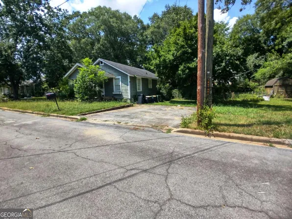 415 E 10th St SE, Rome, GA 30161