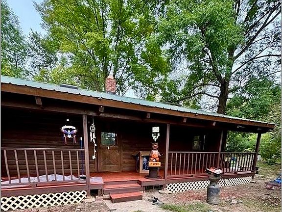 3rd image of 1781 Jersey Street South