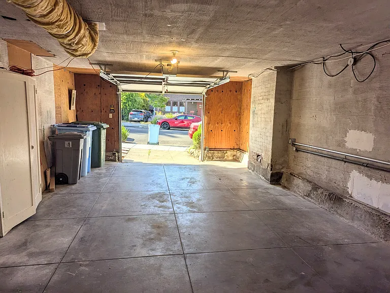 Rose St — Photo 25