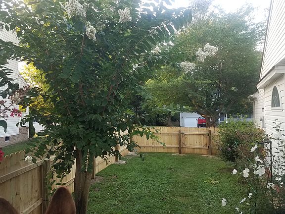 2nd image of 6807 Ivanhoe Ct