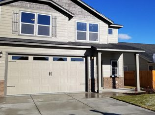 3649 SW Pumice Pl, Redmond, OR 97756