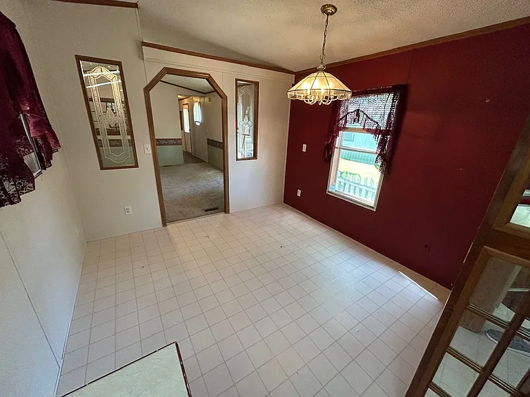 124 Opal Dr — Photo 16