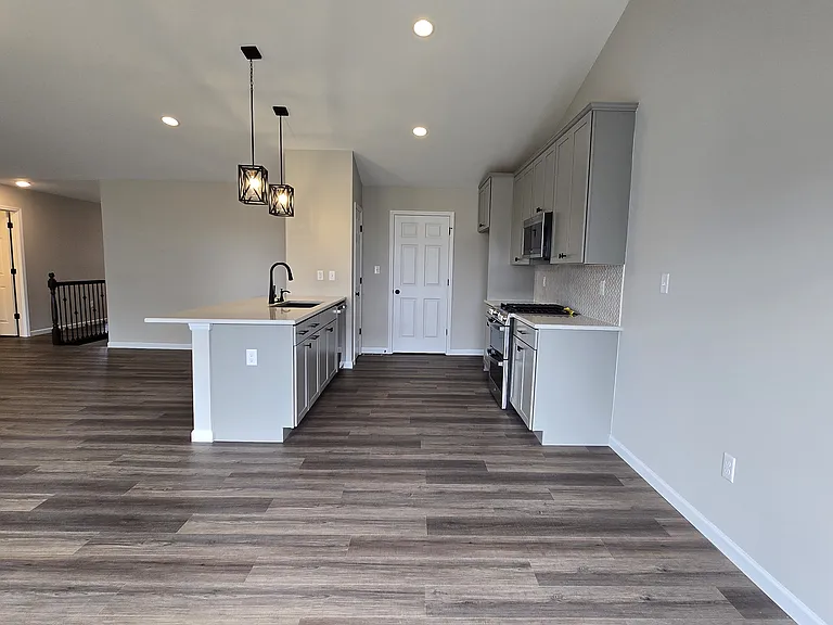 502 Apple Orchard Ln — Photo 5