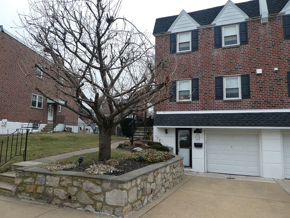 1st image of 11907 Barlow St