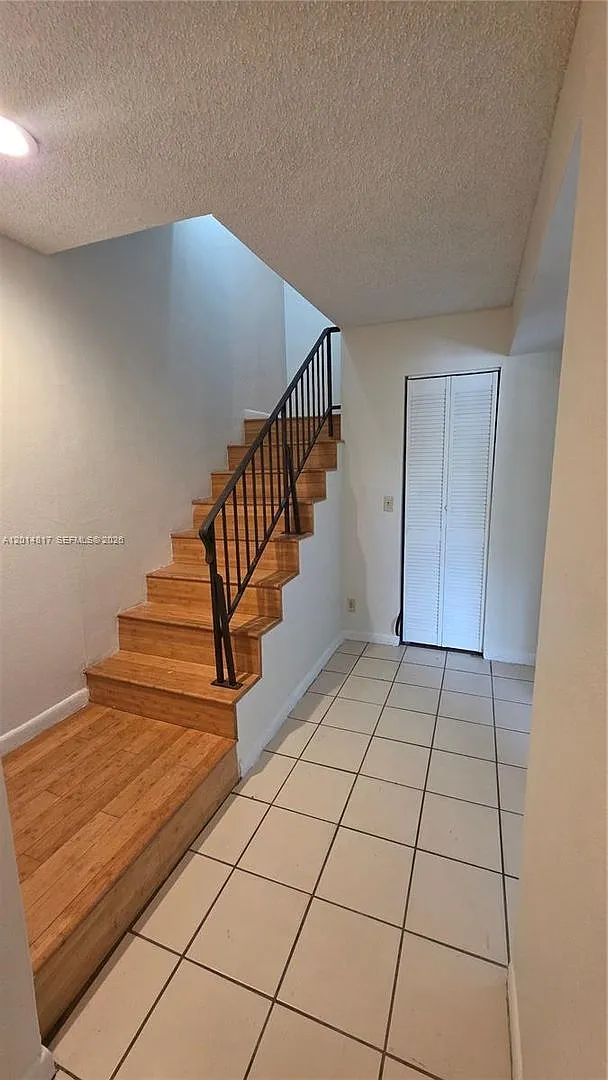 Building Photo - 5958 NW 24th Ct #1