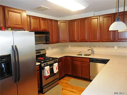 Sold by Century 21 Milestone Realty | media 9