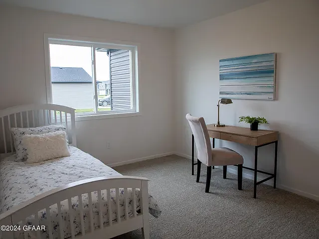 372 Wren Dr — Photo 16