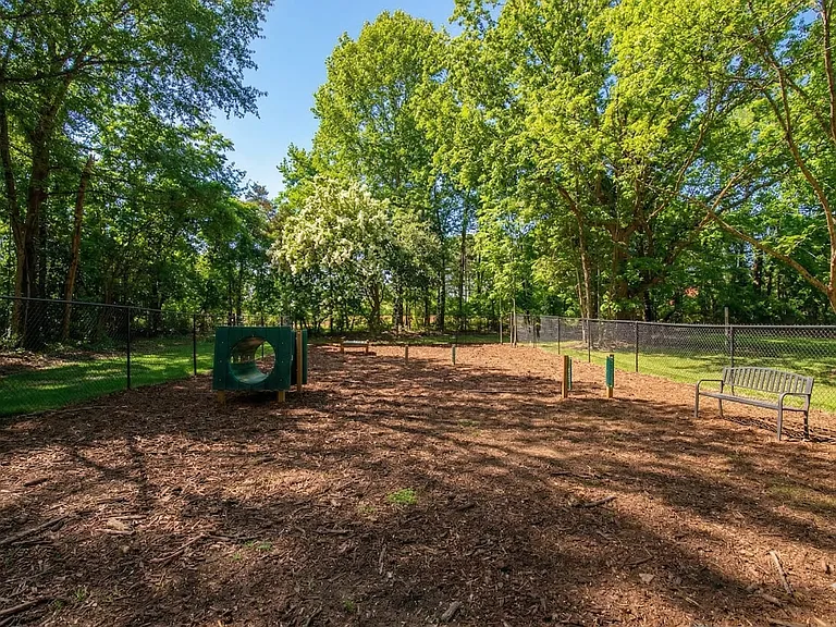 Crescent Oaks — Photo 27