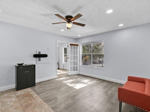 4th image of 5701 Gatlin Avenue Avenue #125
