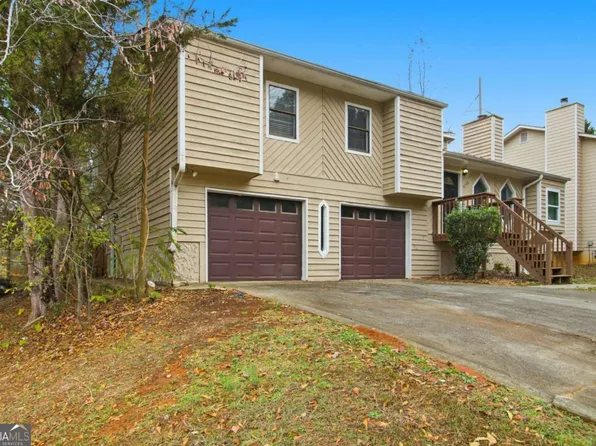 2742 Mountbery Dr, Snellville, GA 30039