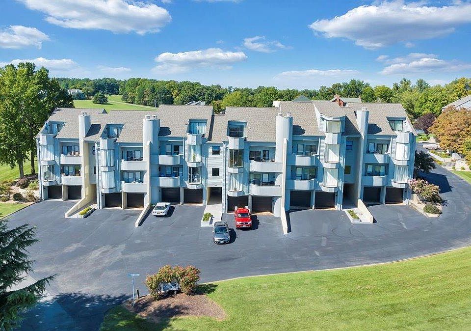 1st image of 25 Clubhouse Tower Cir #706
