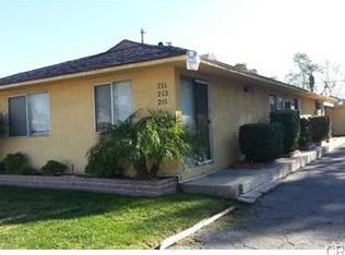 211 N Orange Ave, Rialto, CA 92376