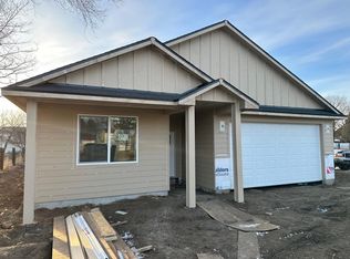 2005 N Sipple Rd, Spokane Valley, WA 99212