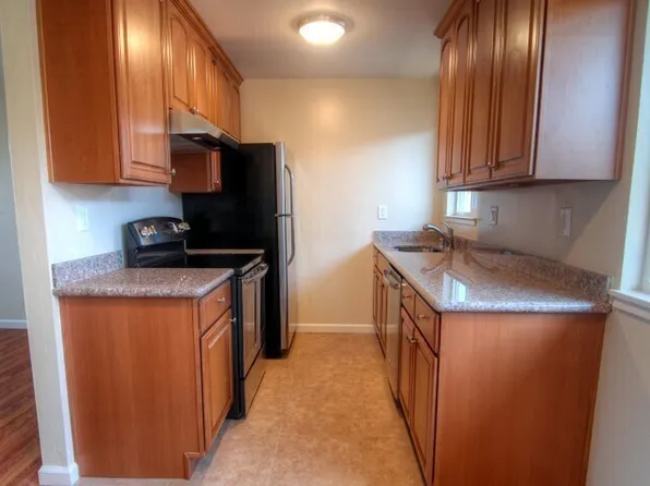 1758 S Grant St APT 04, San Mateo, CA 94402