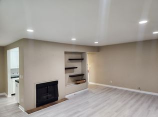 1242 S Barrington Ave APT 104, Los Angeles, CA 90025