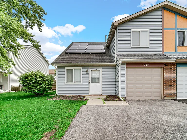 1807 Whitney Dr — Photo 24