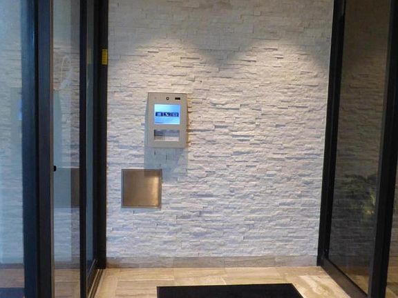 4th image of 115 Lakeshore Dr APT 849