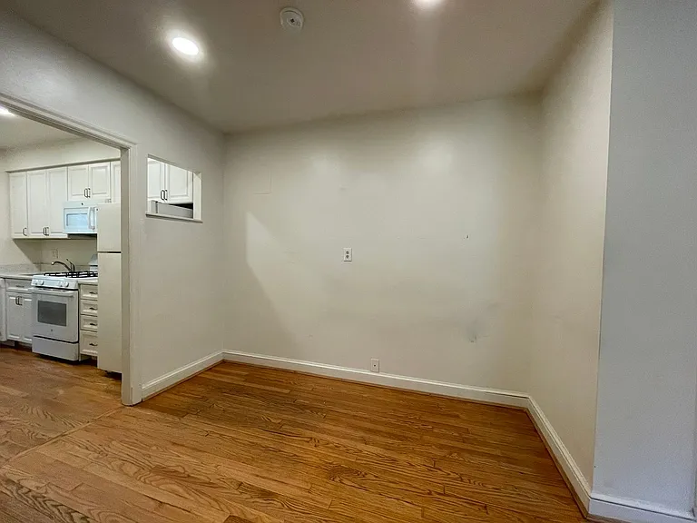2614 41st Street NW — Photo 3