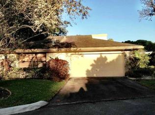 98 Juniper Rd, Hollywood, FL 33021