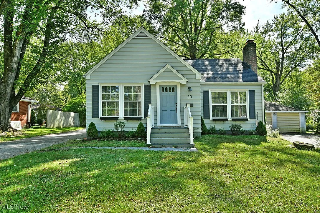20 Nesbitt St photo 1