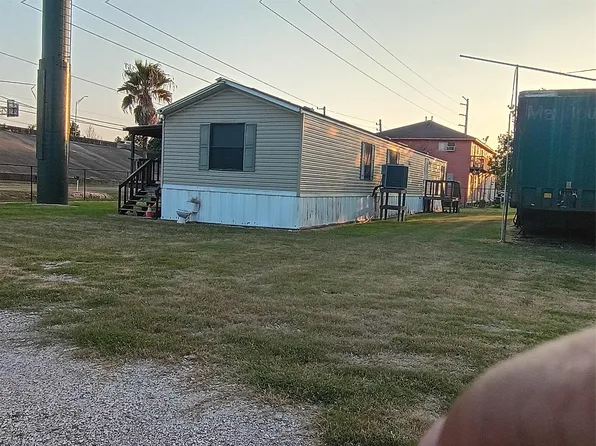 2709 East Fwy, Baytown, TX 77521