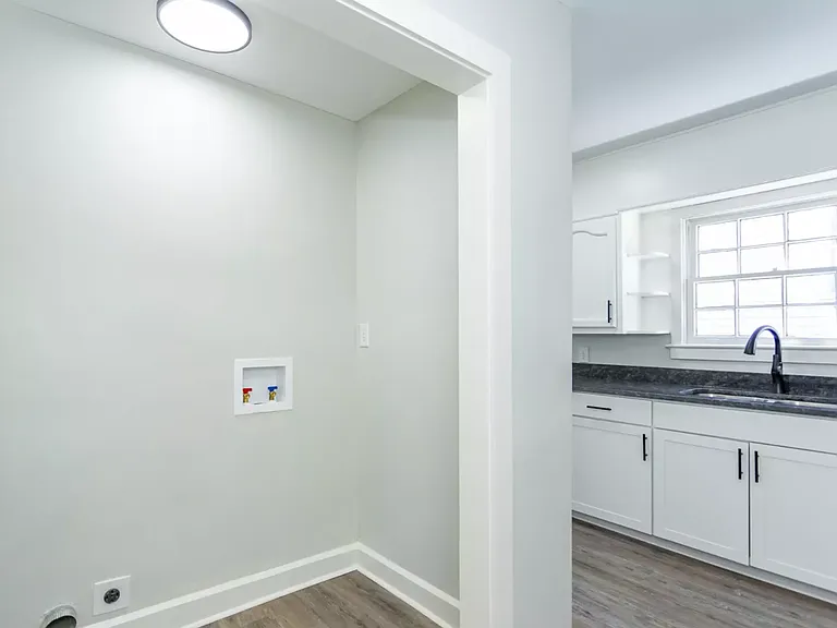 1523 44th St E — Photo 27