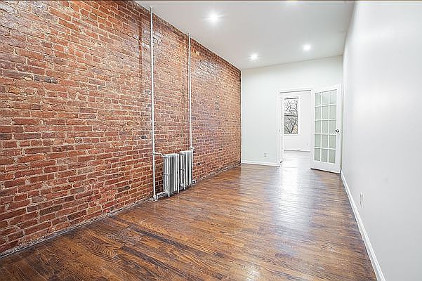 1st image of 451 7th Ave APT 3R