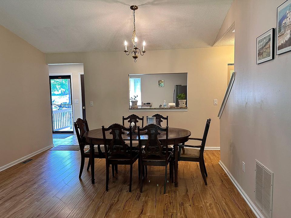 15 Simsbury Lndg Simsbury, CT, 06070 Apartments for Rent Zillow