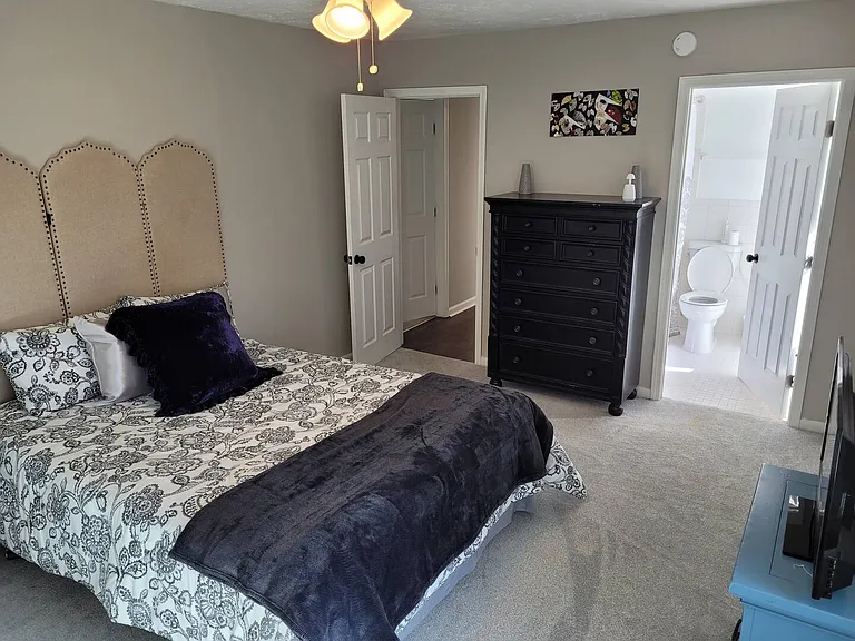 4331 Aldergate Dr — Photo 5