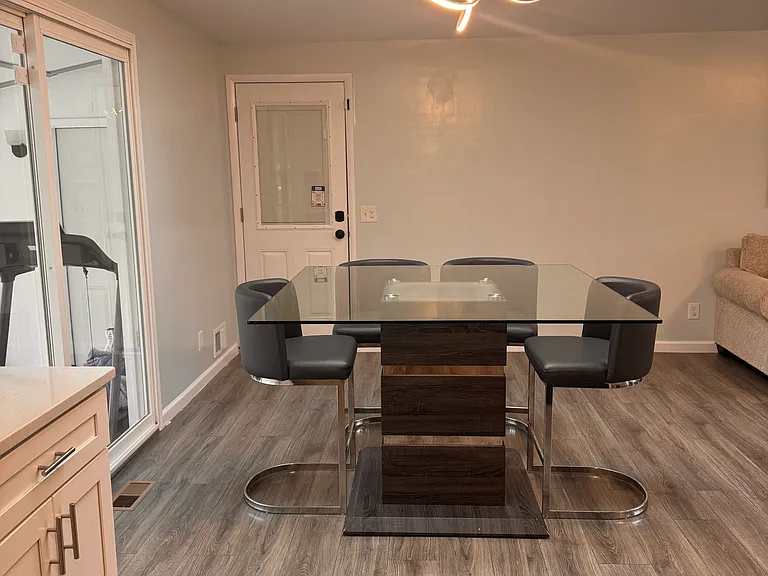 47 Virginia Manor Rd — Photo 14