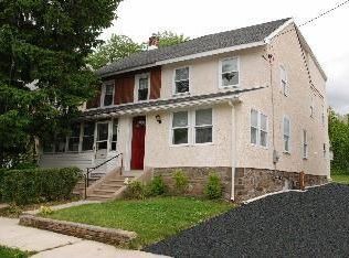 211 Chestnut Ave, Ardmore, PA 19003