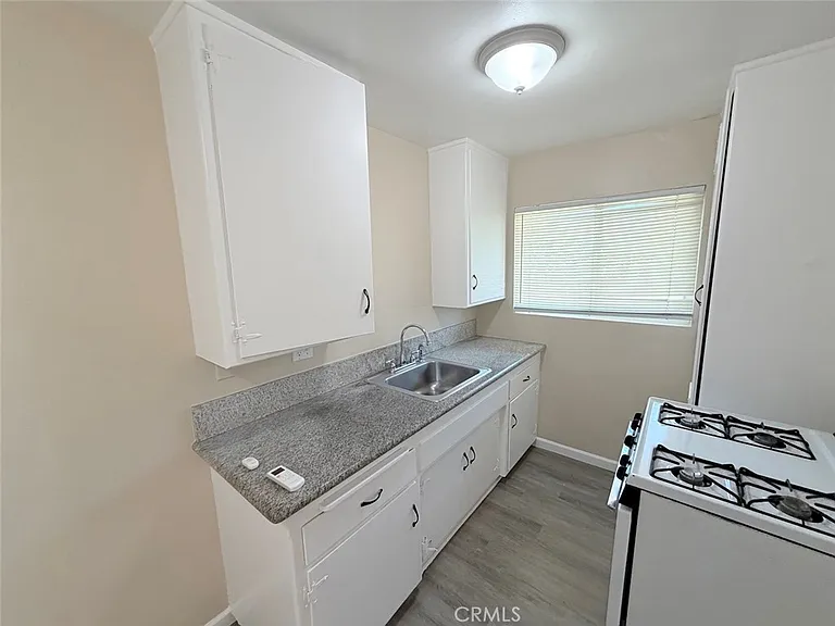 316 N San Gabriel Ave #A — Photo 7
