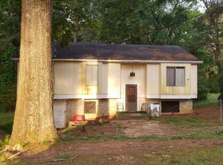 9321 Settlers Grove Rd NE, Covington, GA 30014