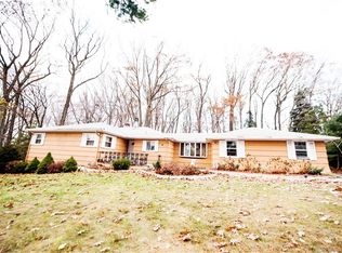 16 Oakwood Ter, Spring Valley, NY 10977