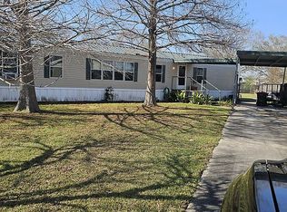 404 Windsong Dr, Youngsville, LA 70592