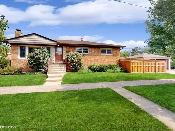 9501 Kolmar Ave, Skokie, IL 60076