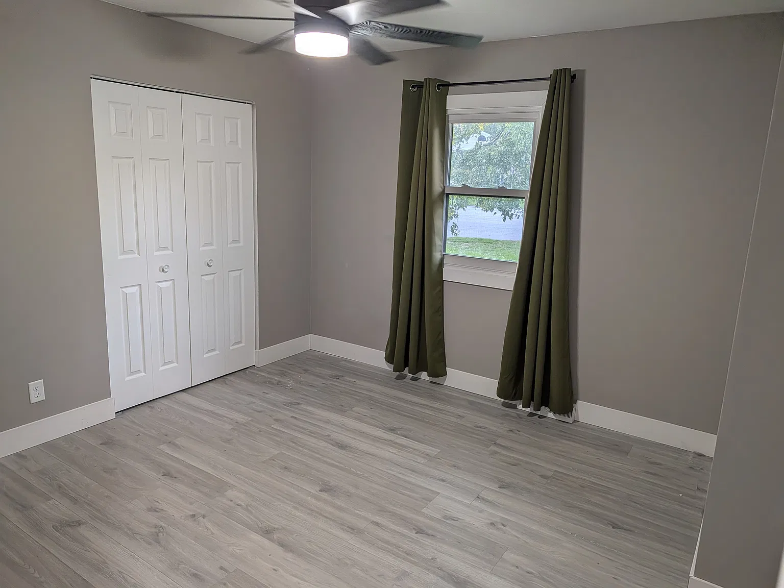 4 bed, 2216 sqft, $2,850 — Photo 4