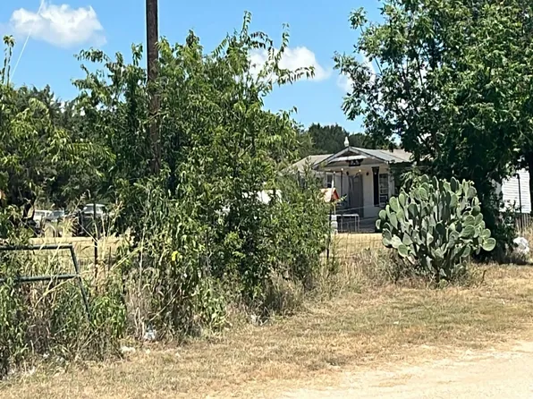 1705 County Road 269, Oglesby, TX 76561