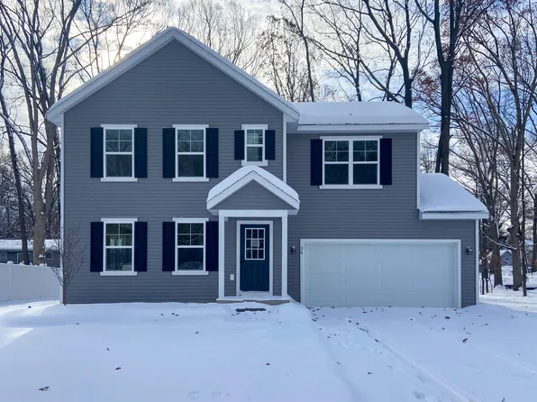 36 Manley Ave, Holland, MI 49424