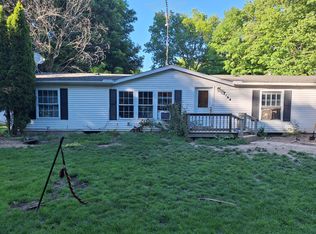 7164 Meceola Rd, Evart, MI 49631