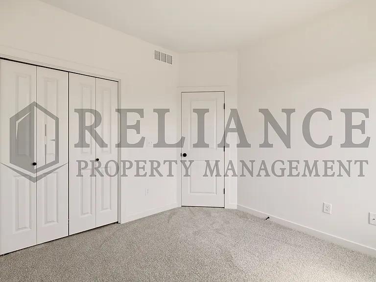 5249 N Pinecrest St — Photo 30